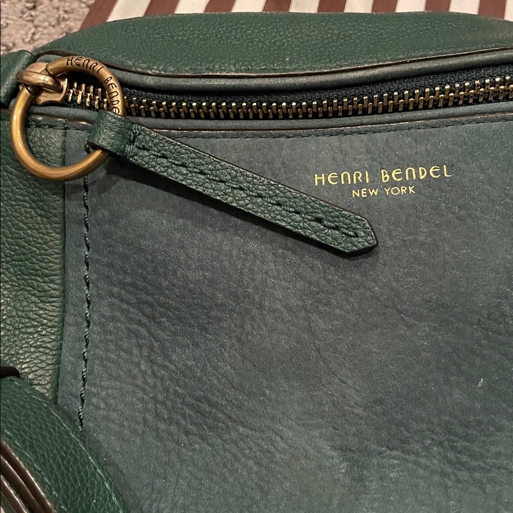 HENRI BENDEL Lenox Leather Hunter Crossbody Belt Bag Fur Strap + Dust Bag | EUC - Picture 3 of 7